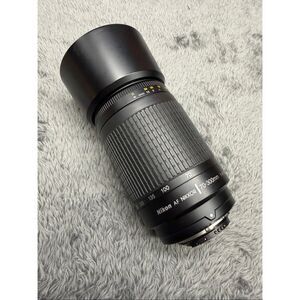 Nikon AF Nikkor 70-300mm f/4.5-5.6G telephoto zoom lens.  This lens is a high-qu